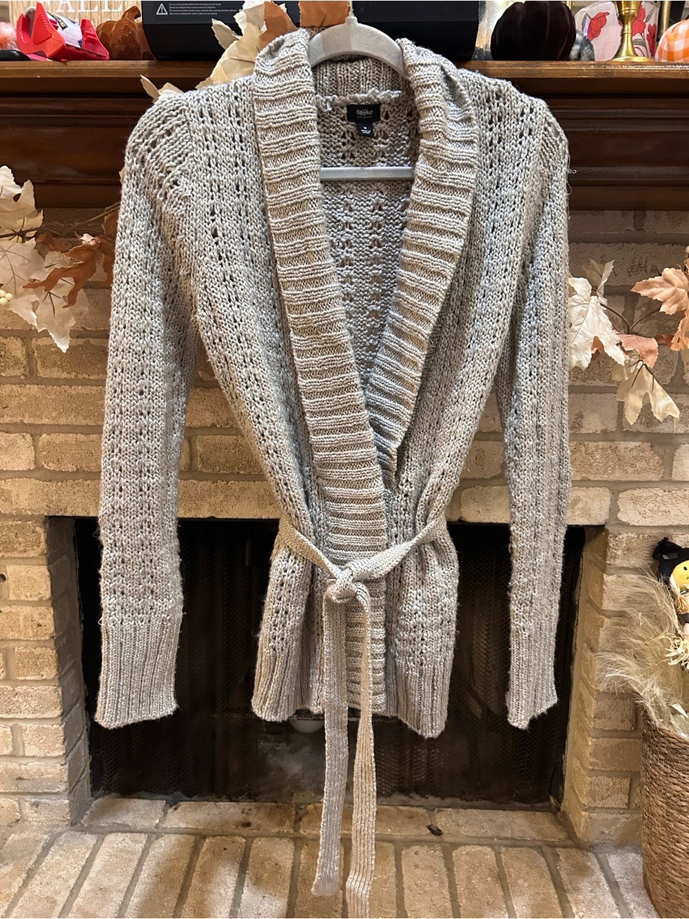 Mossimo Chunky Shawl-Collar Belted Cardigan - Taupe Heather EUC